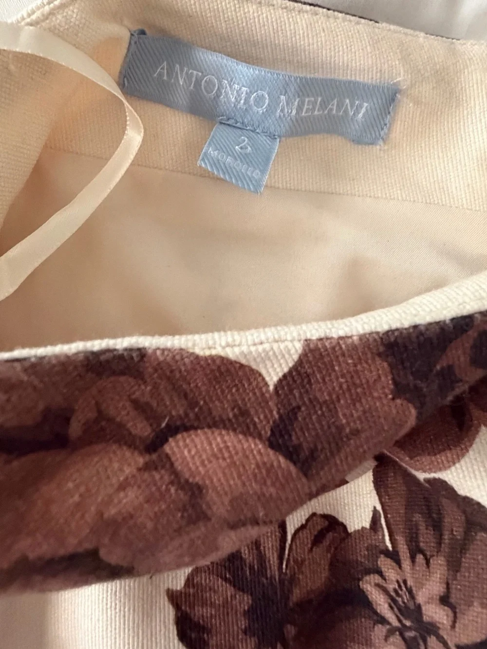 ANTONIO MELANI Cream Two-Piece Floral Midi Set - Picture 5 of 6